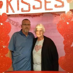 Meet your Posher, Ena